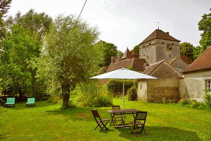 Chateau De Vesset Bed & Breakfast Tréteau Dış mekan fotoğraf