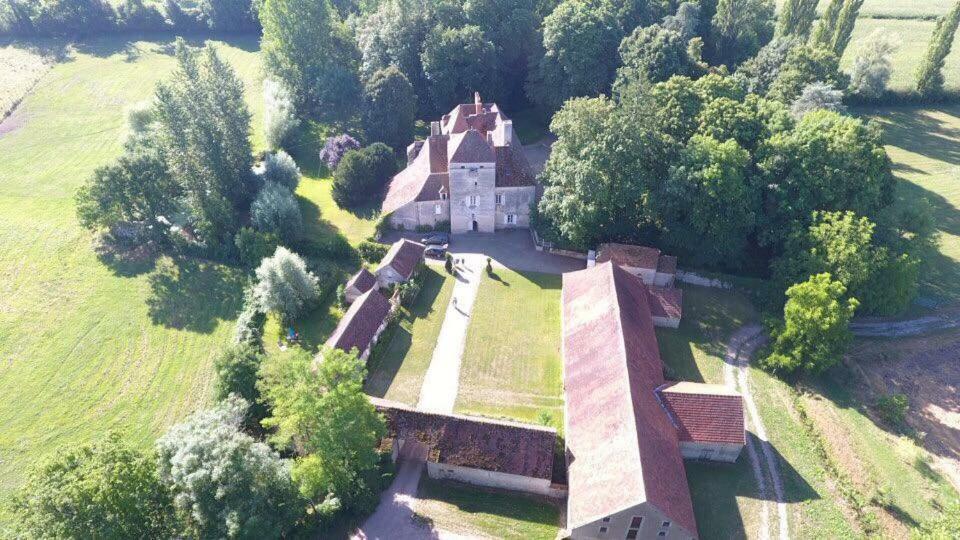 Chateau De Vesset Bed & Breakfast Tréteau Dış mekan fotoğraf